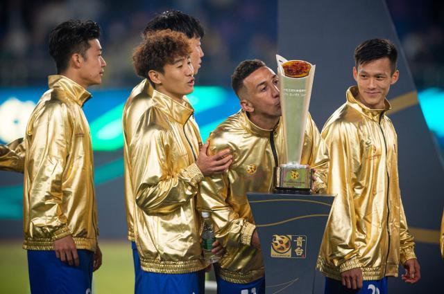 天天盈球APP-马德兴：三镇泰山定调2023中超！