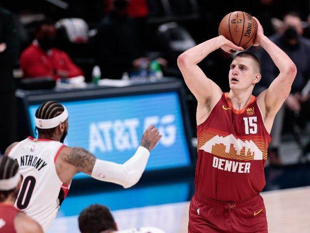 无解！常规赛只是牛刀小试 季后赛才是最强约基奇？